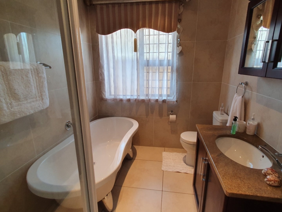 3 Bedroom Property for Sale in La Provance Free State